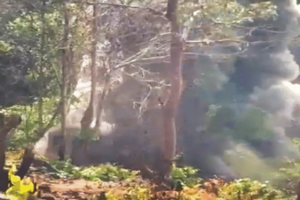 Odisha police defuse Maoist bombs