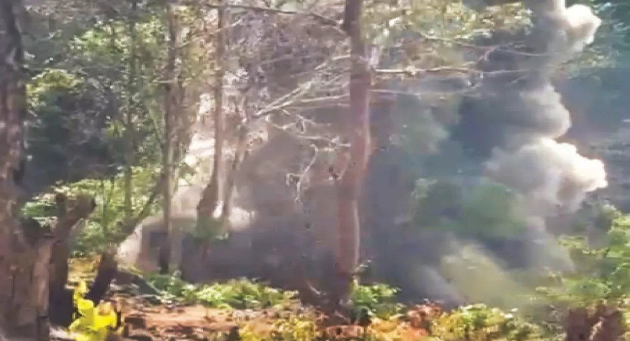 Odisha police defuse Maoist bombs