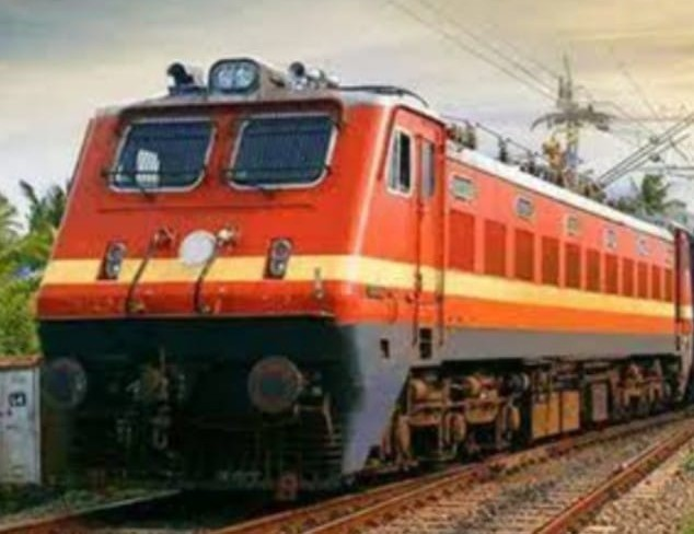 Puri–Bangiriposi Express Chair Car Coach
