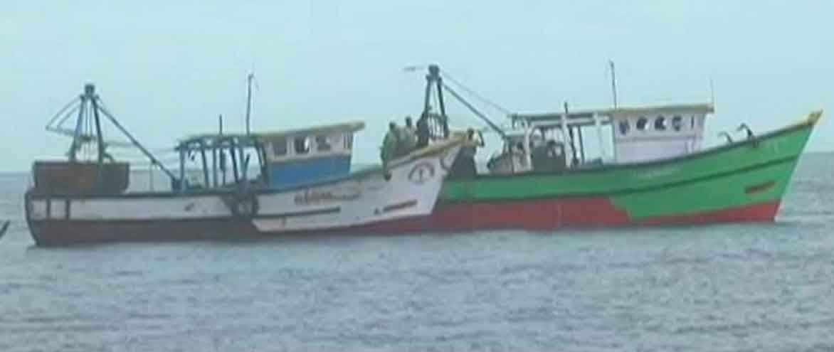 Indian fishers injured