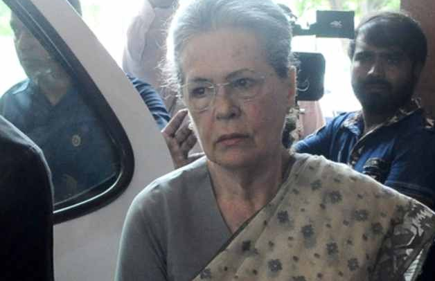 Sonia Gandhi admitted to hospital