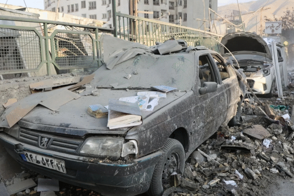 Israeli attacks kill civilians in Iran